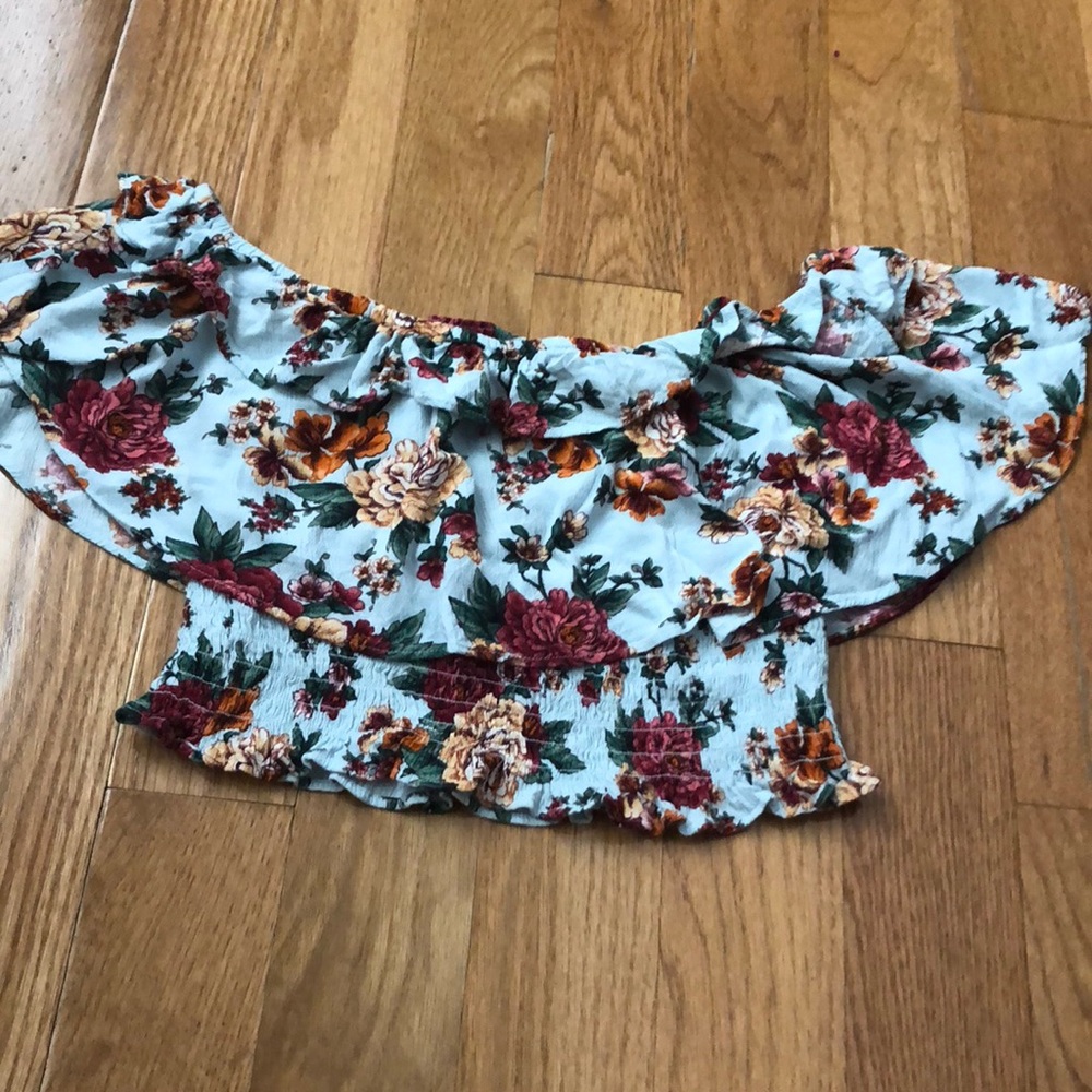 Floral off the shoulder crop top